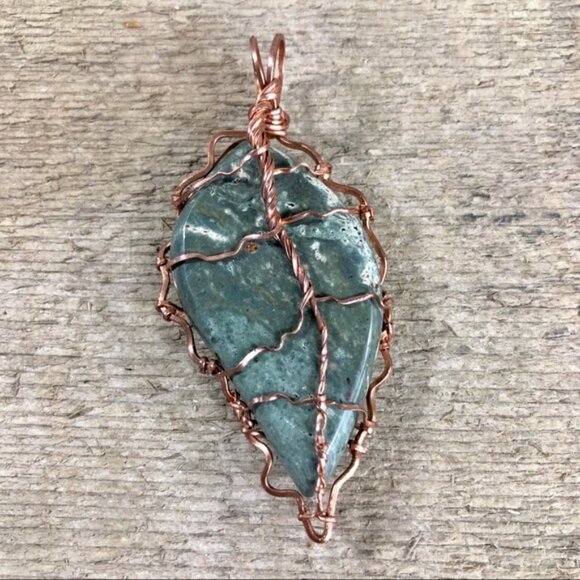 Jasper Wire Wrapped Leaf Necklace Pendant - Picture 1 of 4